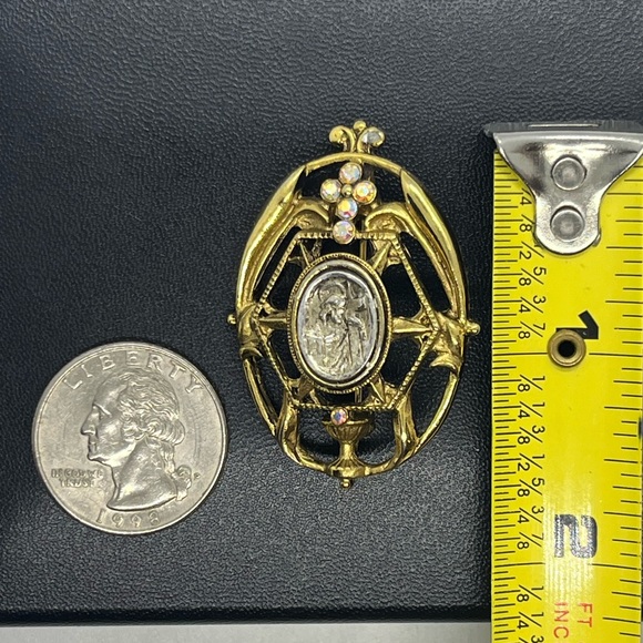 Vatican Library Collection religious Jesus Cross gold tone brooch pin rhinestone - Picture 7 of 13